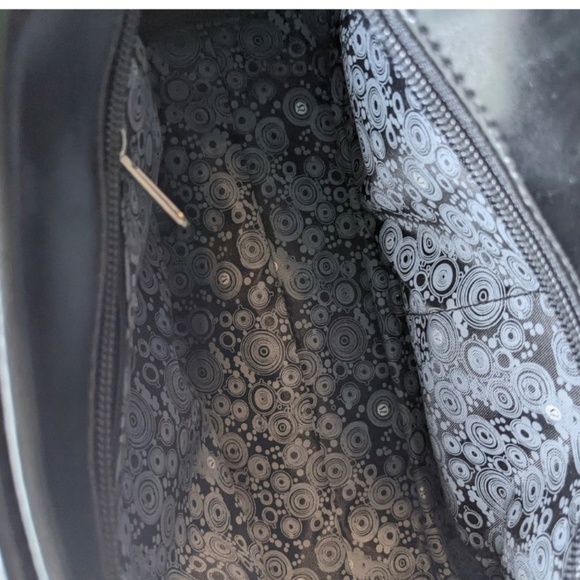 Vintage leather lululemon purse - Picture 5 of 5